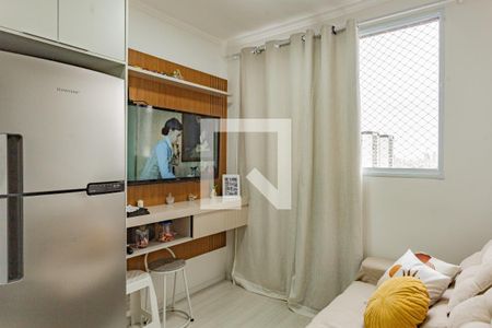Sala e Cozinha de apartamento para alugar com 1 quarto, 27m² em Vila Moraes, São Paulo