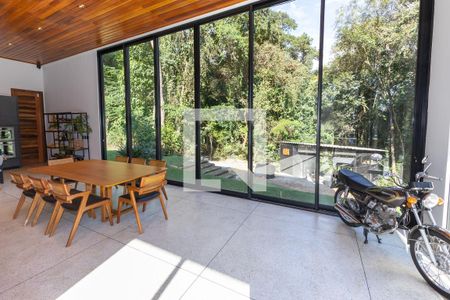 Sala de Jantar de casa de condomínio à venda com 4 quartos, 320m² em Jardins de Petrópolis, Nova Lima