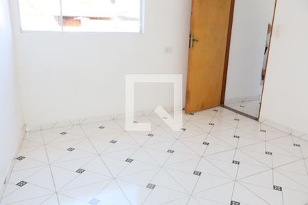 Quarto 1 de casa para alugar com 2 quartos, 65m² em Parque dos Bancarios, São Paulo