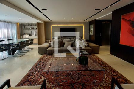 Sala de apartamento para alugar com 3 quartos, 225m² em Santa Lúcia, Belo Horizonte