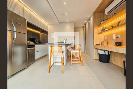 Sala/Cozinha de apartamento para alugar com 1 quarto, 39m² em Brooklin, São Paulo