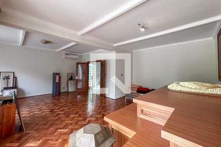 Sala de casa à venda com 7 quartos, 475m² em Aclimação, São Paulo