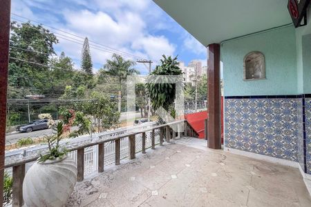 Varanda de casa à venda com 7 quartos, 475m² em Aclimação, São Paulo