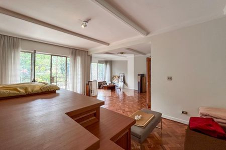 Sala de casa à venda com 7 quartos, 475m² em Aclimação, São Paulo