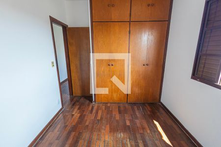 quarto 1 de apartamento para alugar com 3 quartos, 103m² em Ipiranga, Belo Horizonte