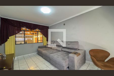 Casa à venda com 3 quartos, 250m² em Jardim Casablanca, São Paulo