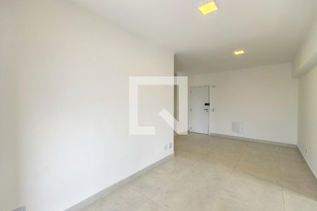 Sala de apartamento para alugar com 2 quartos, 65m² em Maracanã, Praia Grande