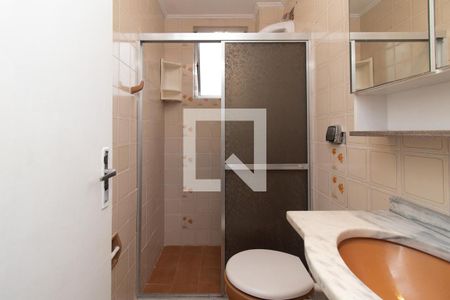 Banheiro de apartamento para alugar com 1 quarto, 46m² em Tristeza, Porto Alegre