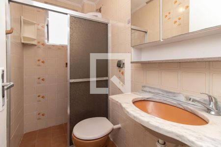 Banheiro de apartamento para alugar com 1 quarto, 46m² em Tristeza, Porto Alegre