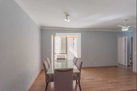 Sala de apartamento para alugar com 3 quartos, 75m² em Jardim Nova Europa, Campinas