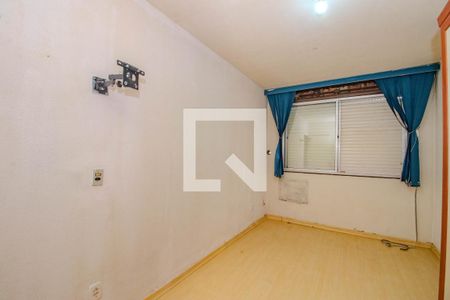 Quarto 2 de apartamento para alugar com 2 quartos, 55m² em Jardim Itu, Porto Alegre