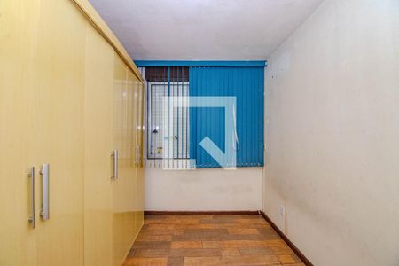 Quarto 1 de apartamento para alugar com 2 quartos, 55m² em Jardim Itu, Porto Alegre
