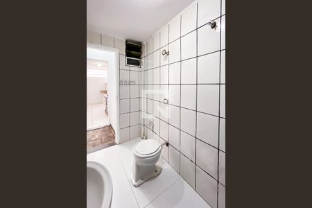Banheiro de apartamento para alugar com 1 quarto, 42m² em Bela Vista, São Paulo