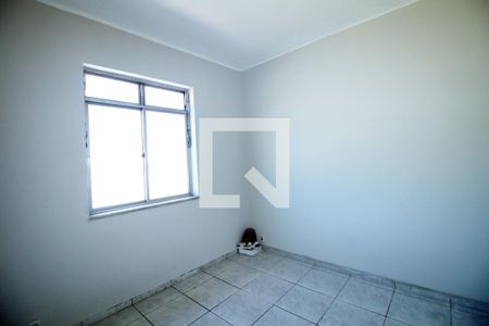 Quarto 2 de apartamento para alugar com 2 quartos, 63m² em Brás de Pina, Rio de Janeiro