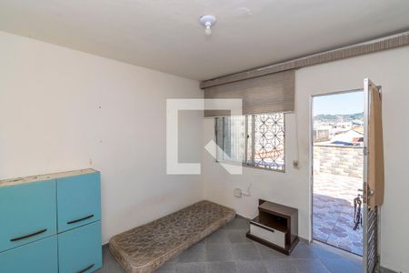 Kitnet/Studio para alugar com 0 quarto, 60m² em Olaria, Rio de Janeiro