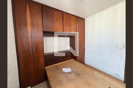 Apartamento à venda com 3 quartos, 77m² em Jardim Santa Josefina, São Paulo