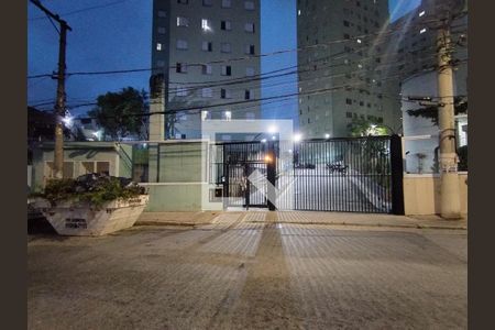 Fachada e portaria de apartamento para alugar com 2 quartos, 52m² em Parque Fongaro, São Paulo