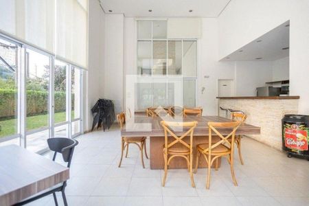 Apartamento à venda com 4 quartos, 223m² em Vila Romana, São Paulo