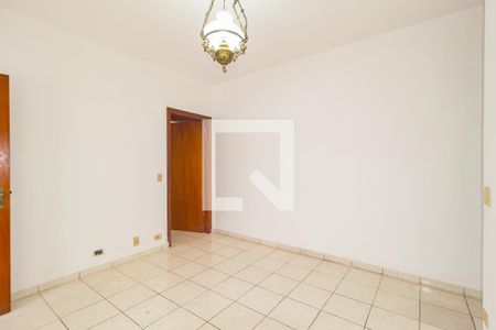 Sala de Estar de casa para alugar com 1 quarto, 60m² em Vila Santo Estevão, São Paulo