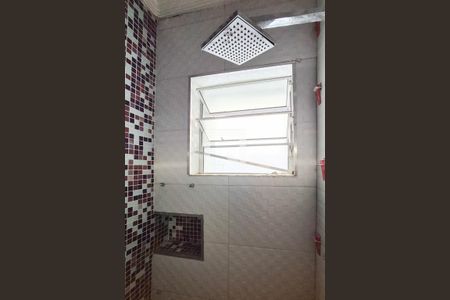 Banheiro Social de casa para alugar com 1 quarto, 45m² em Jardim Maria Cecilia, São Bernardo do Campo