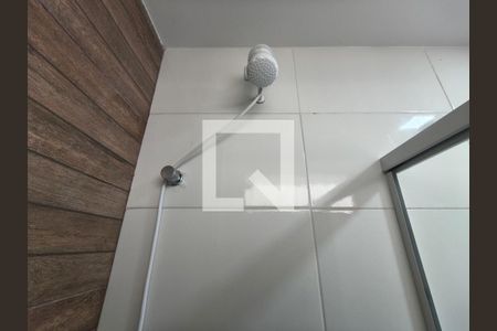 Banheiro de apartamento para alugar com 1 quarto, 60m² em Jacarepaguá, Rio de Janeiro