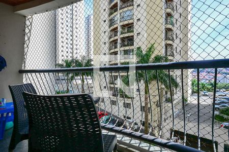 Varanda de apartamento à venda com 3 quartos, 111m² em Chácara Agrindus, Taboão da Serra