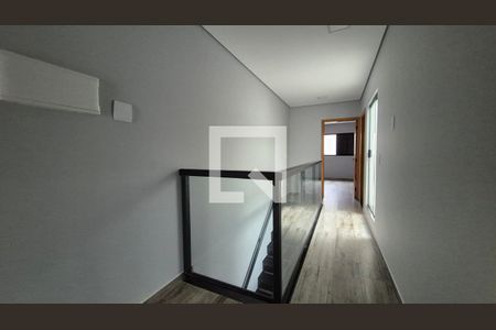 Corredor de casa à venda com 3 quartos, 180m² em Vila Francisco Matarazzo, Santo André