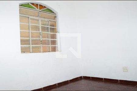 Quarto 2 de casa à venda com 3 quartos, 180m² em Dom Silverio, Belo Horizonte