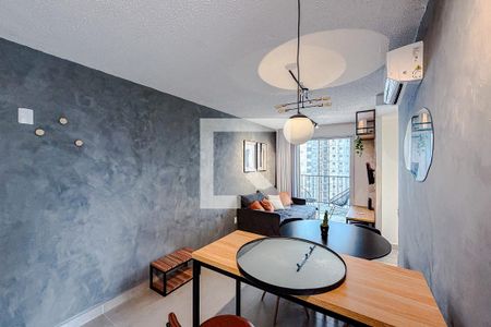 Sala de apartamento para alugar com 2 quartos, 50m² em Liberdade, São Paulo