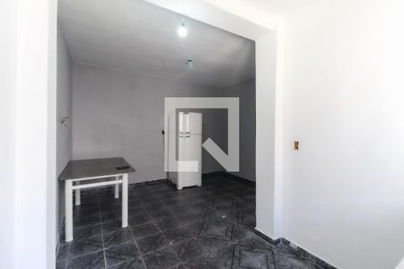Sala - Cozinha de casa para alugar com 1 quarto, 29m² em Vila Jacuí, São Paulo