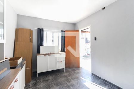 Quarto de casa para alugar com 1 quarto, 29m² em Vila Jacuí, São Paulo