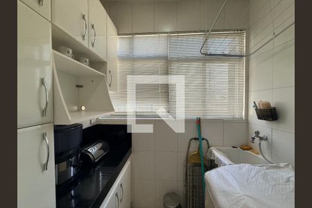Apartamento para alugar com 3 quartos, 69m² em Sagrada Família, Belo Horizonte