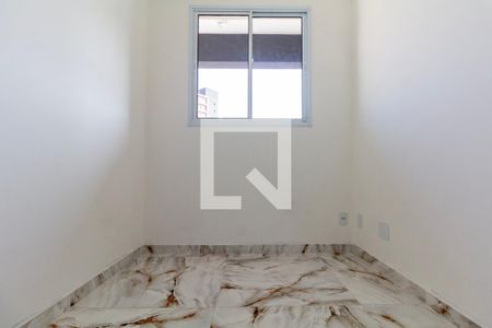 Quarto 1 de apartamento para alugar com 2 quartos, 38m² em Jardim Maringa, São Paulo