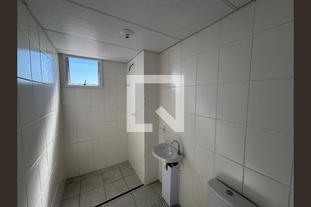 Banheiro de apartamento para alugar com 2 quartos, 49m² em Jardim Lourdes, Ferraz de Vasconcelos