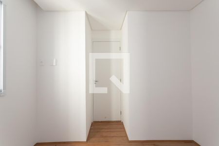 Quarto 1  de apartamento para alugar com 2 quartos, 46m² em Fazenda Aricanduva, São Paulo