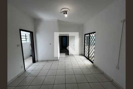 Sala de casa para alugar com 6 quartos, 450m² em Centro, Campinas