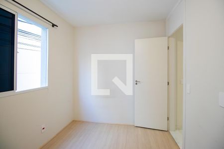 Quarto 2 de apartamento para alugar com 2 quartos, 42m² em Bonsucesso, Rio de Janeiro