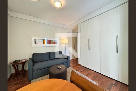 Sala de apartamento à venda com 1 quarto, 41m² em Vila Olímpia, São Paulo