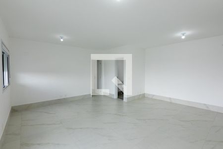 Sala de apartamento para alugar com 2 quartos, 90m² em Taquaral, Campinas