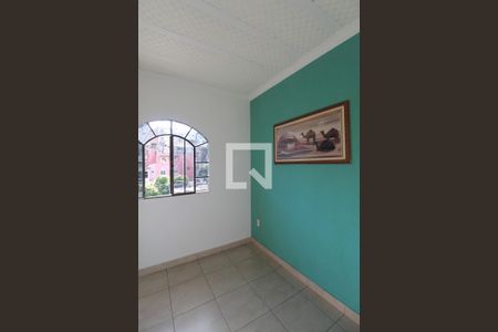 Hall dos Quartos de casa à venda com 6 quartos, 200m² em Jaqueline, Belo Horizonte