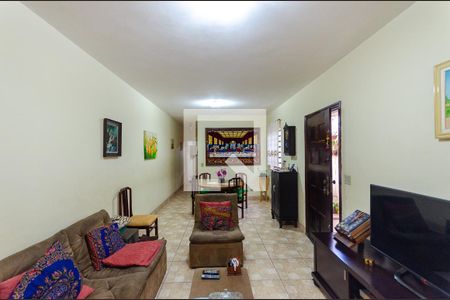 Casa para alugar com 4 quartos, 250m² em Jardim Sao Jose, São Paulo