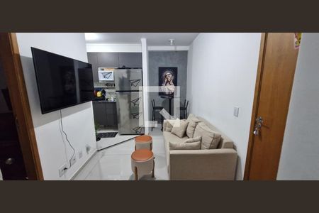 Sala de apartamento para alugar com 2 quartos, 37m² em Recanto das Rosas, Osasco