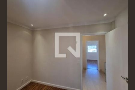 Quarto de casa de condomínio para alugar com 3 quartos, 110m² em Jardim Ipes, Cotia