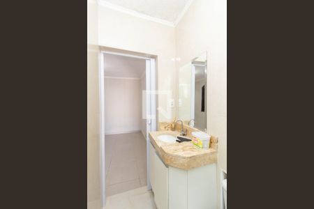 Banheiro de casa para alugar com 1 quarto, 50m² em Limoeiro, São Paulo