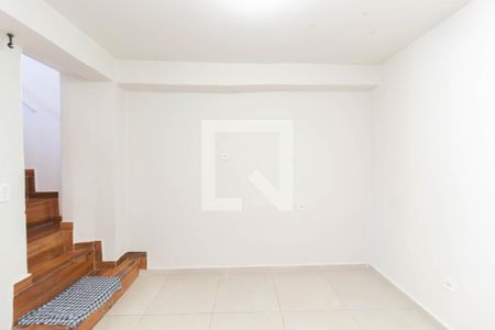 Sala 1 de casa para alugar com 1 quarto, 50m² em Limoeiro, São Paulo