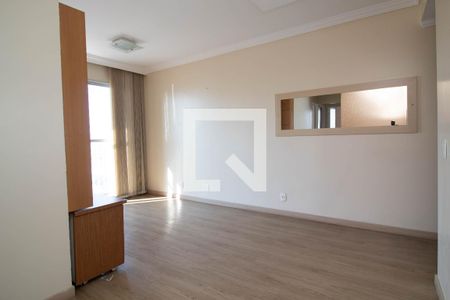 Sala de apartamento à venda com 3 quartos, 64m² em Vila Itapegica, Guarulhos