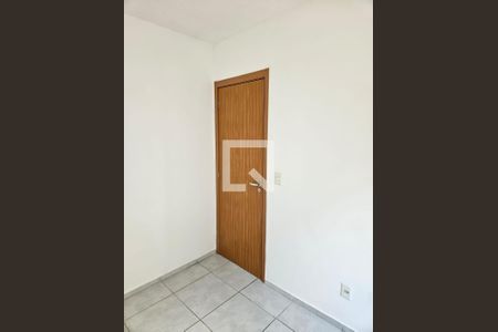 Quarto de apartamento à venda com 2 quartos, 44m² em Tropical, Contagem