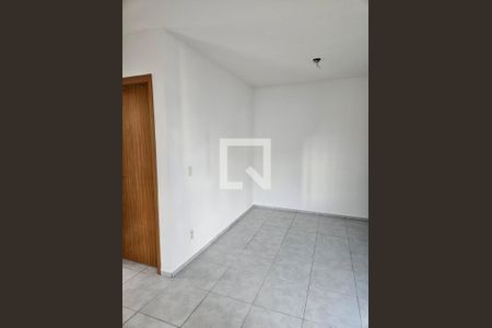 Sala de apartamento à venda com 2 quartos, 44m² em Tropical, Contagem
