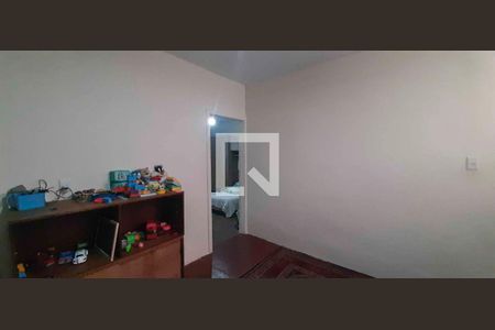 Casa à venda com 7 quartos, 280m² em Veloso, Osasco