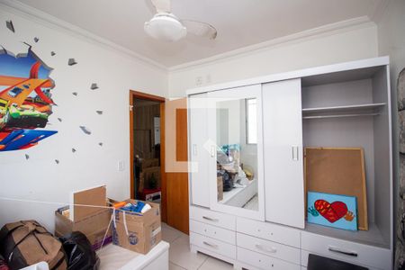 Quarto 2 de apartamento à venda com 2 quartos, 40m² em Cabral, Contagem